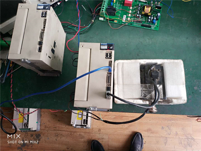 安川伺服驅(qū)動(dòng)器維修 